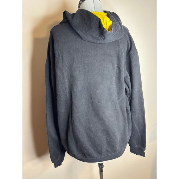 Iowa Hawkeyes Hooded Sweatshirt. - Picture 2 of 3